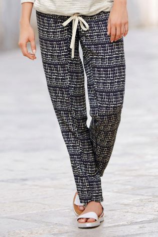 Printed Tapered Trousers